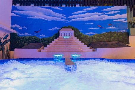 Bañera de hidromasaje exterior