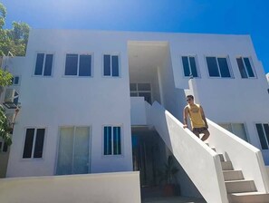 บริเวณภายนอก