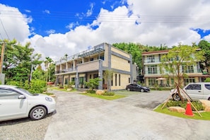 Exterior - Hu An-The Lakeside House (Yuchi)