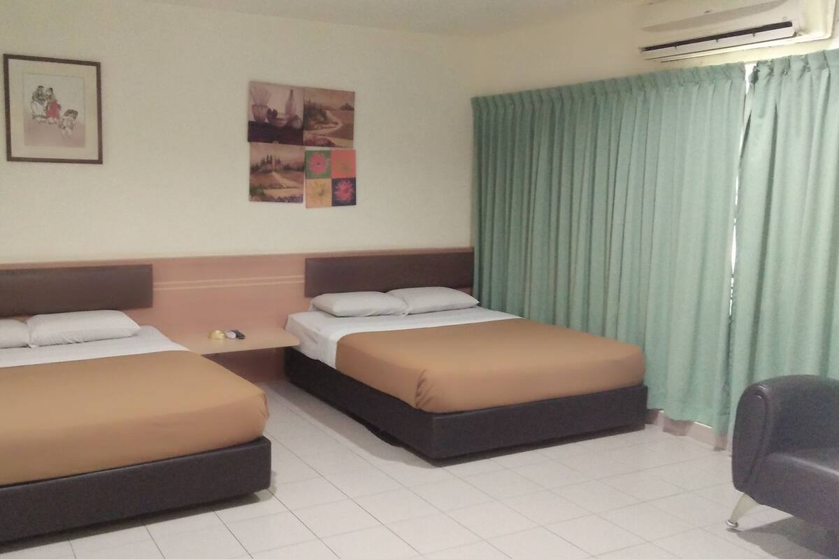 Desk, iron/ironing board, free WiFi, bed sheets