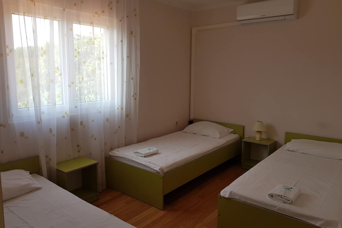 Soundproofing, iron/ironing board, free WiFi, bed sheets