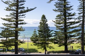 Exclusive Apartment, 2 Bedrooms, Non Smoking, Beach View | Beach/ocean view - Manly Beachfront Apartment (Manly)
