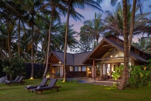 迷你吧、办公桌、隔音、熨斗/熨衣板