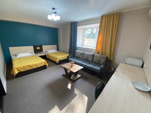 Comfort Twin Room | Premium bedding, desk, blackout drapes, soundproofing