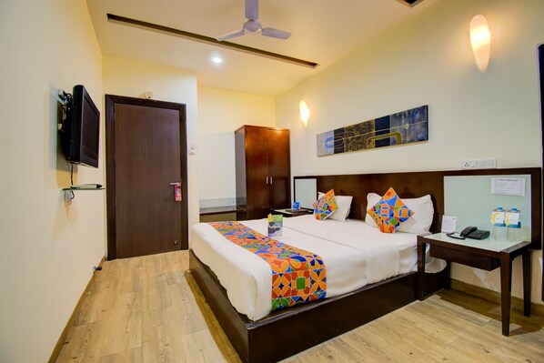 Minibar, soundproofing, rollaway beds, free WiFi