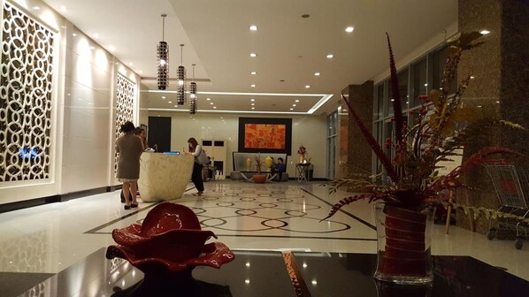 Lobby - Morgan Suites (Taguig)