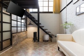 Phòng đôi Elite | Bàn, màn/rèm cản sáng, phòng cách âm 