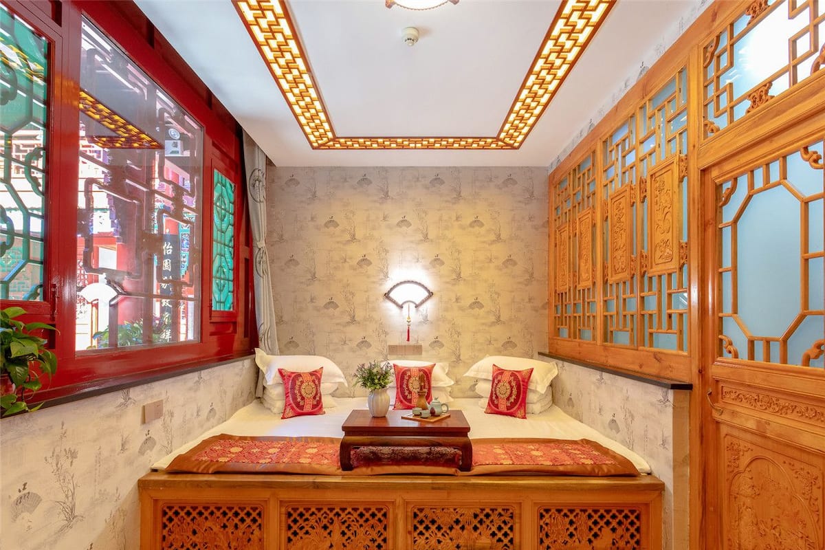 Double Room (Ultra Sassy) | Free WiFi