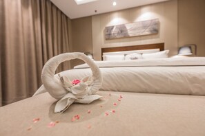 Double Room (Ultra Sassy) | Premium bedding, in-room safe, desk, free WiFi - Jinjiang Metropolo Hotel - Xuzhou Train Station Chudu (Xuzhou)