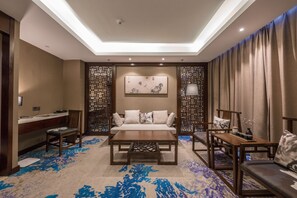 Double Room (Ultra Sassy)