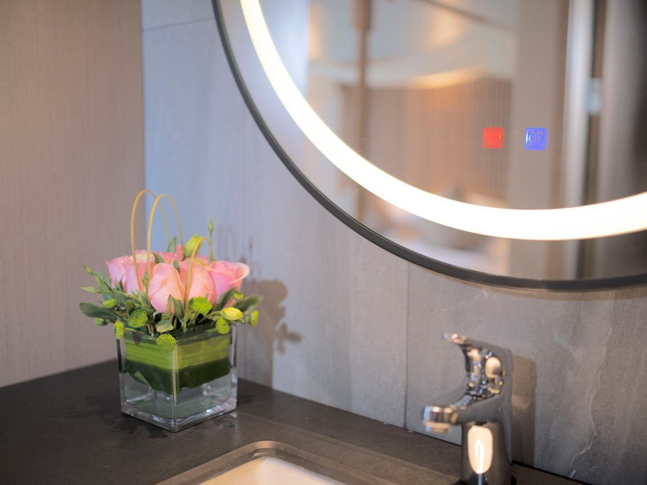 elite double room | desk, blackout curtains, free wifi, bed sheets