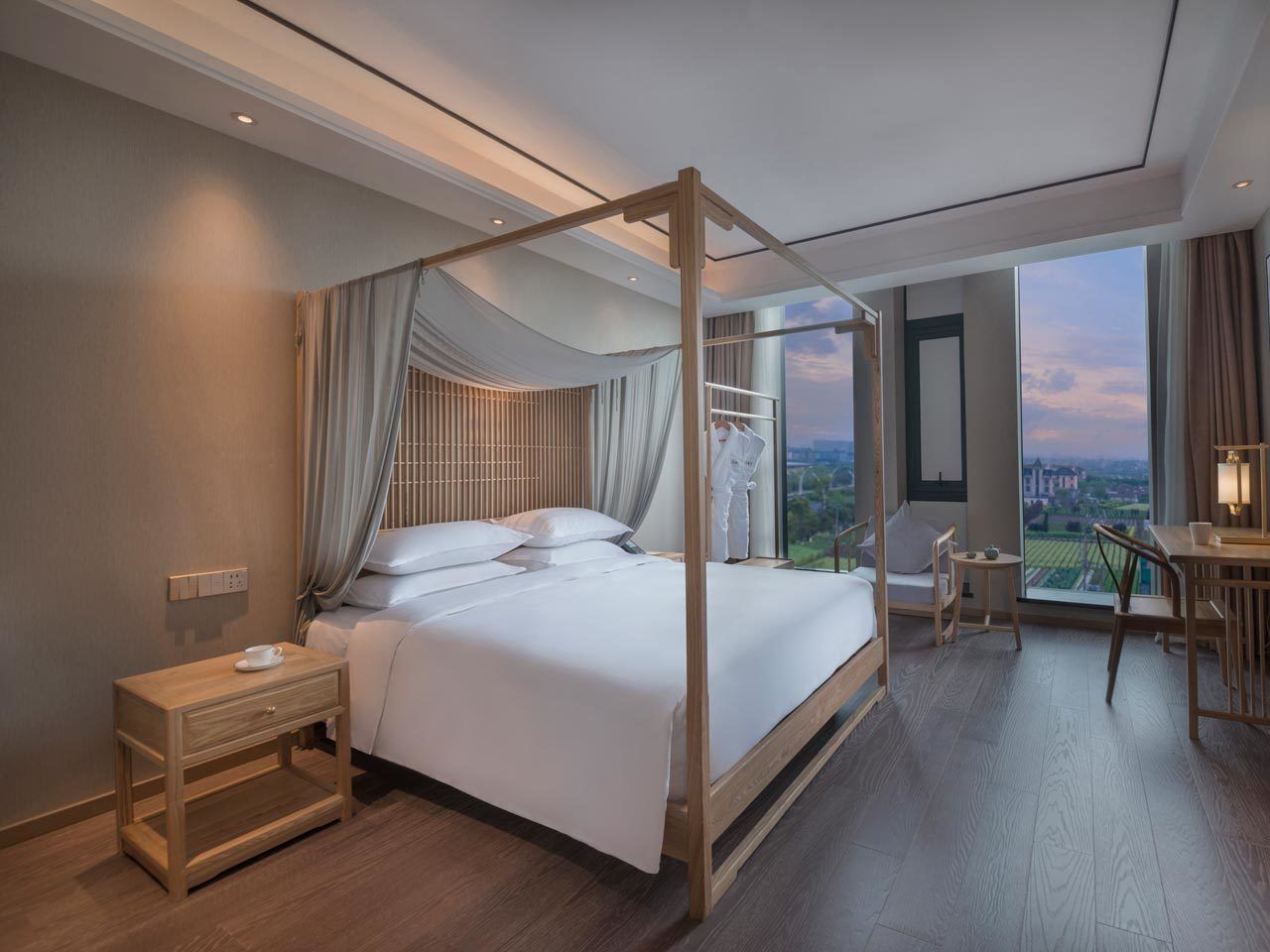 ห้องเอ็กเซกคิวทีฟดับเบิล | โต๊ะทำงาน, ผ้าม่านกันแสง, Wi-Fi ฟรี, ผ้าปูที่นอน