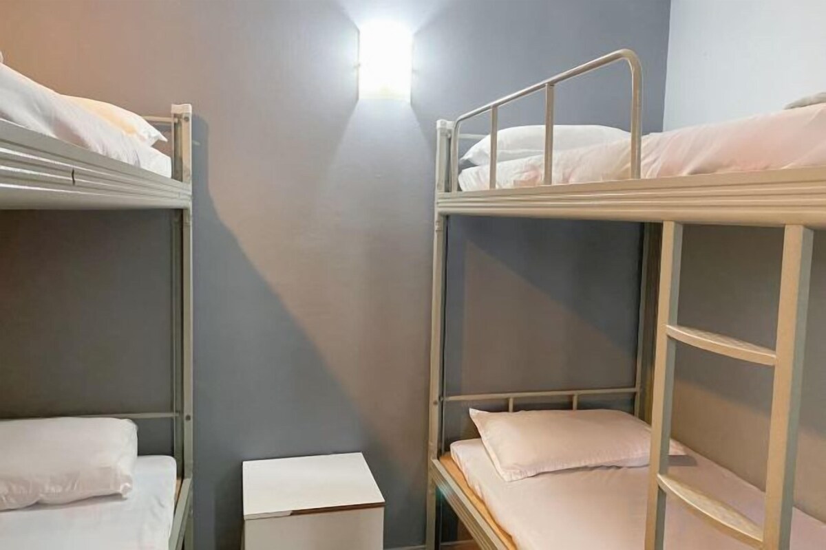 Desk, blackout curtains, free WiFi, bed sheets
