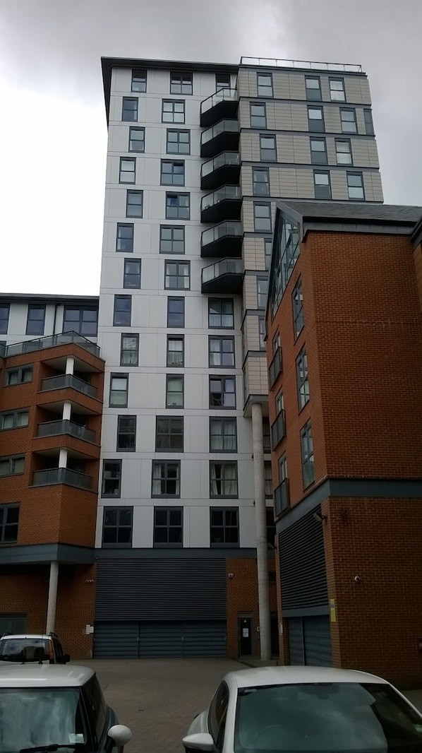Exterior - Toothbrush Apartments - Ipswich Waterfront - Regatta Quay (Ipswich)