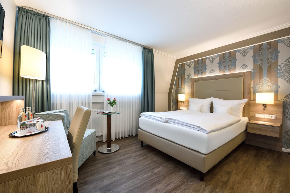 In-room safe, blackout drapes, free cribs/infant beds, rollaway beds