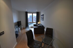 Standard Apartment, 1 Double Bed, Non Smoking | Living area - Toothbrush Apartments - Ipswich Quayside (Ipswich)