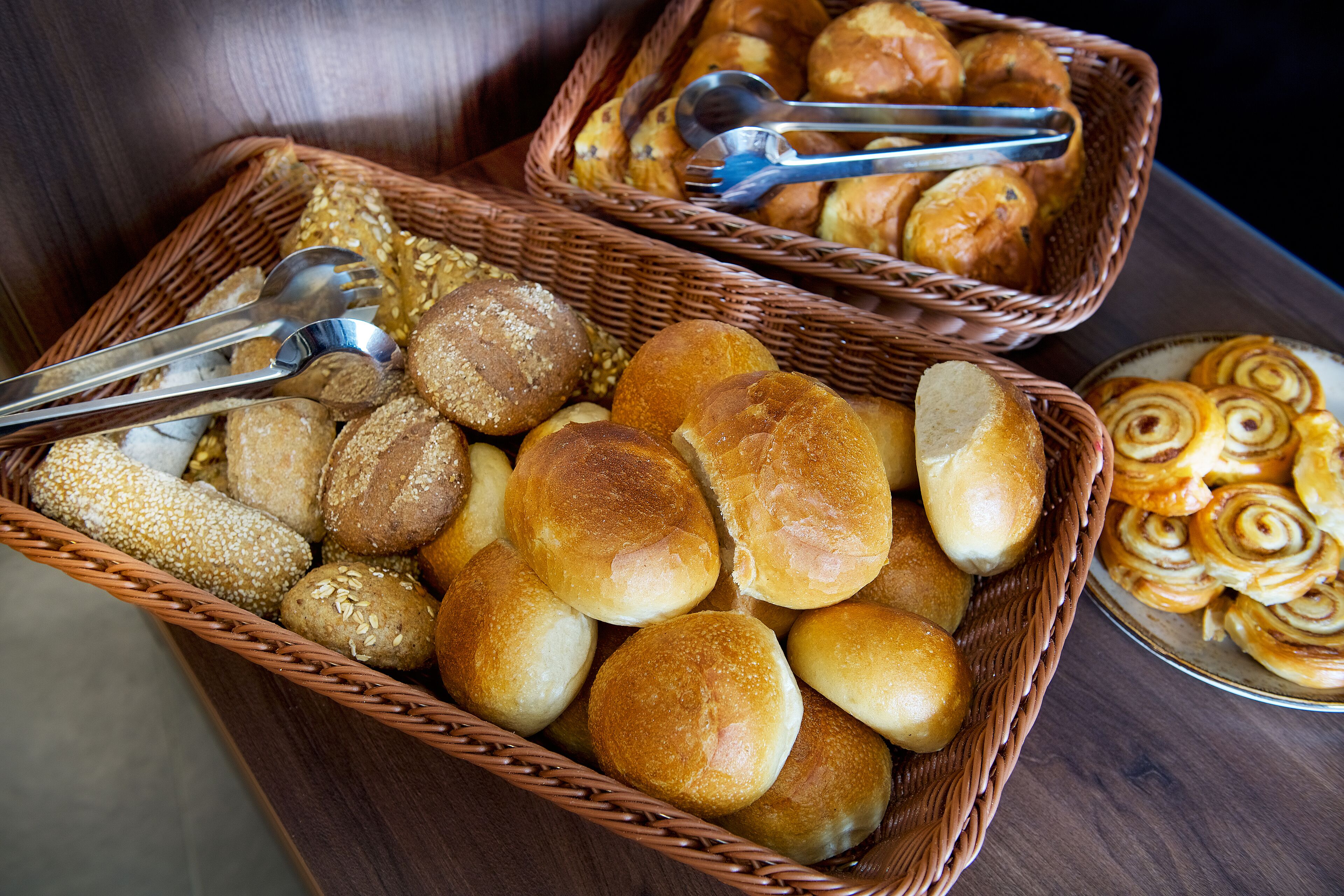 daily buffet breakfast (eur 18 per person)