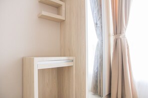 Room | Room amenity - 2BR Elpis Residence Apartment Near To Mangga Dua Area (Jakarta)