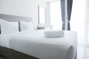 Room | Bed sheets - Cozy Studio Apartment at Elpis Residence (Jakarta)