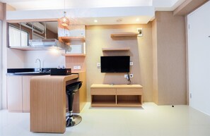 Room | Living area | TV - Bassura City Apartment 1BR near Jatinegara (Jakarta)