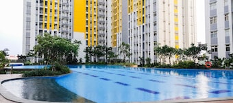 2BR + Sofa Bed The Springlake Summarecon Bekasi Apartment