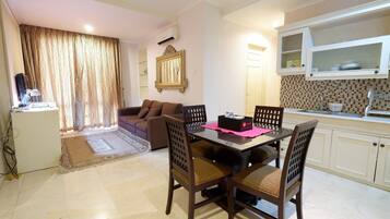 Room | Living area | TV