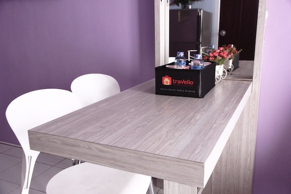 Zimmer | Essbereich im Zimmer