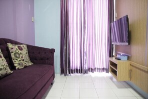 Zimmer | Wohnzimmer | Fernseher