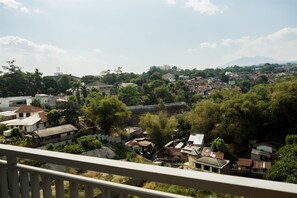 ห้องพัก | วิวระเบียง