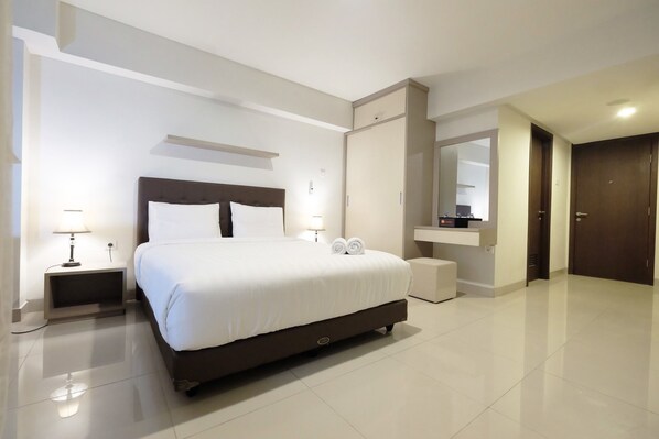 Interior - Spacious Studio Apartment @ The H Residence near MT Haryono (Jakarta)