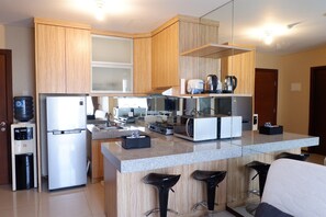Private kitchen - 1BR with Sofa Bed Thamrin Executive Apartment (Jakarta)