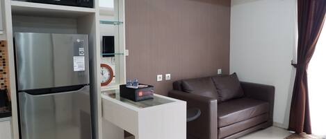 Room | Living area | TV