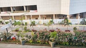 Property grounds - Cozy Studio Room Grand Dhika Apartment (Bekasi)