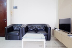 Room | Living room - 2BR Apartment with City View at Mediterania Marina Residences (Jakarta)