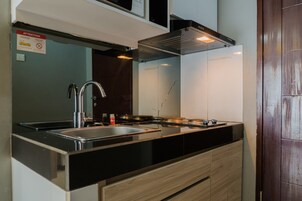 Room | Private kitchenette