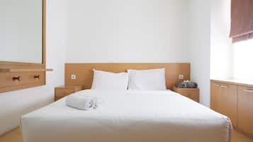 Habitación | Escritorio, wifi gratis y ropa de cama