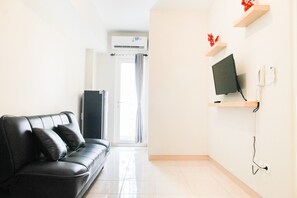Interior - Simply Minimalist 2BR The Springlake Apartment (Bekasi)