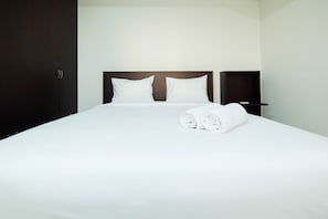 Chambre | Bureau, fer et planche à repasser, accès au Wi-Fi (inclus)