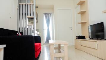 Kamar | Ruang keluarga | TV