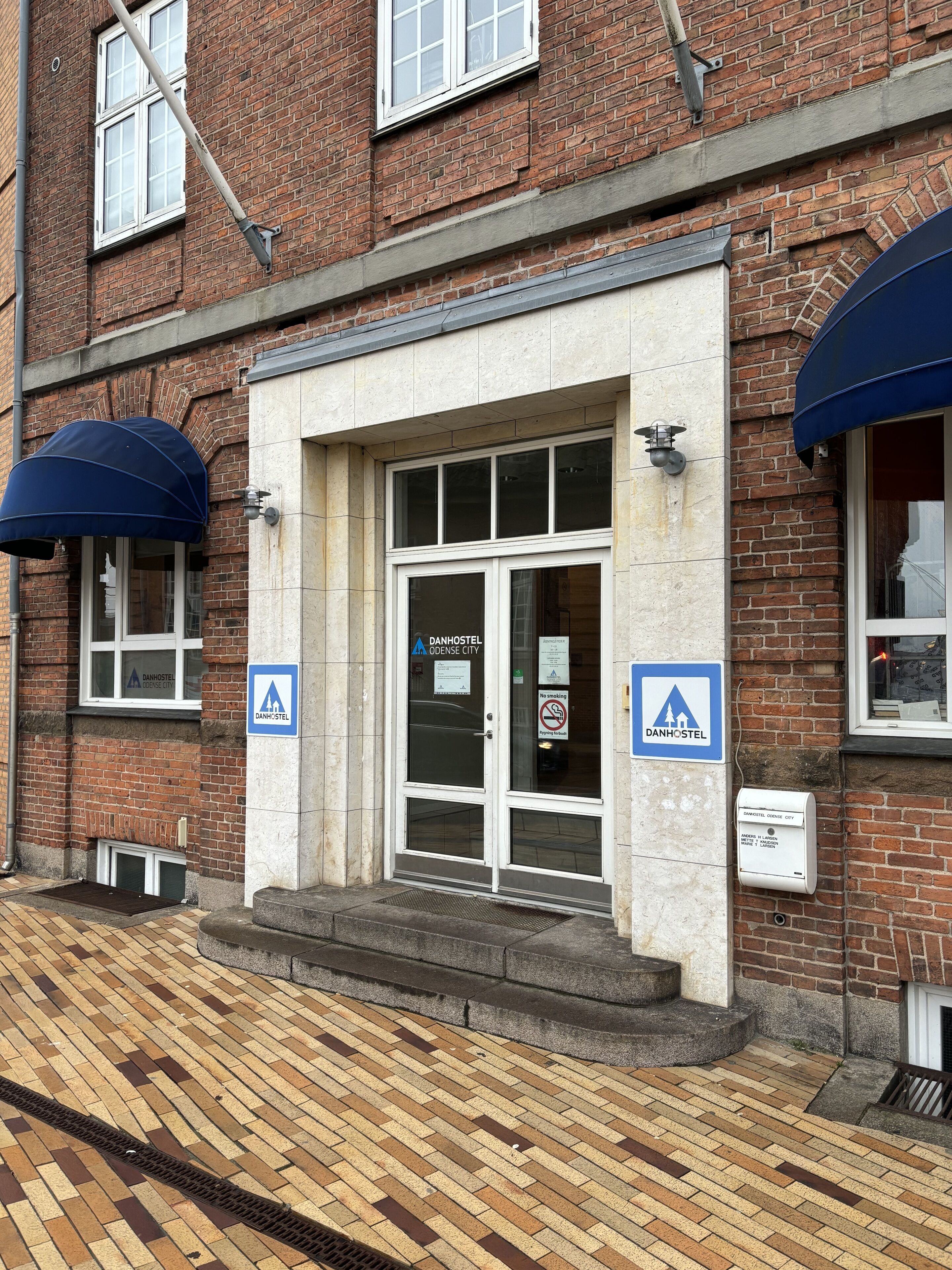 Fachada de la propiedad