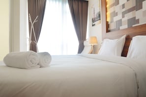 Zimmer | Schreibtisch, Bügeleisen/Bügelbrett, kostenloses WLAN, Bettwäsche