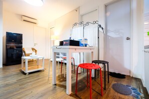 Room | In-room dining - Modern And Comfy 3BR Bassura City Apartment (Jakarta)