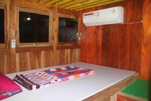 Cabin, 3 Bedrooms | Air conditioning
