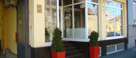 Entrada de la propiedad