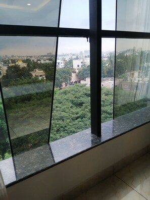 Executive-Zimmer, 1 Schlafzimmer, barrierefrei | Blick auf die Stadt