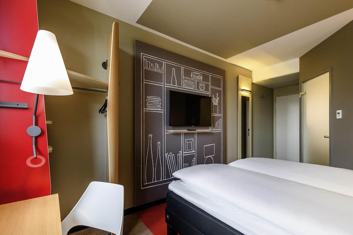 Standard Room, 1 Double Bed