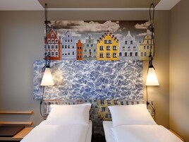 Superior Room, 2 Twin Beds | Hypo-allergenic bedding, desk, blackout drapes, soundproofing