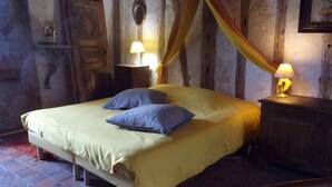 Unclassified image, 4 of 30, button - Chambres d'hôtes - Chateau de Chemery (Chemery)