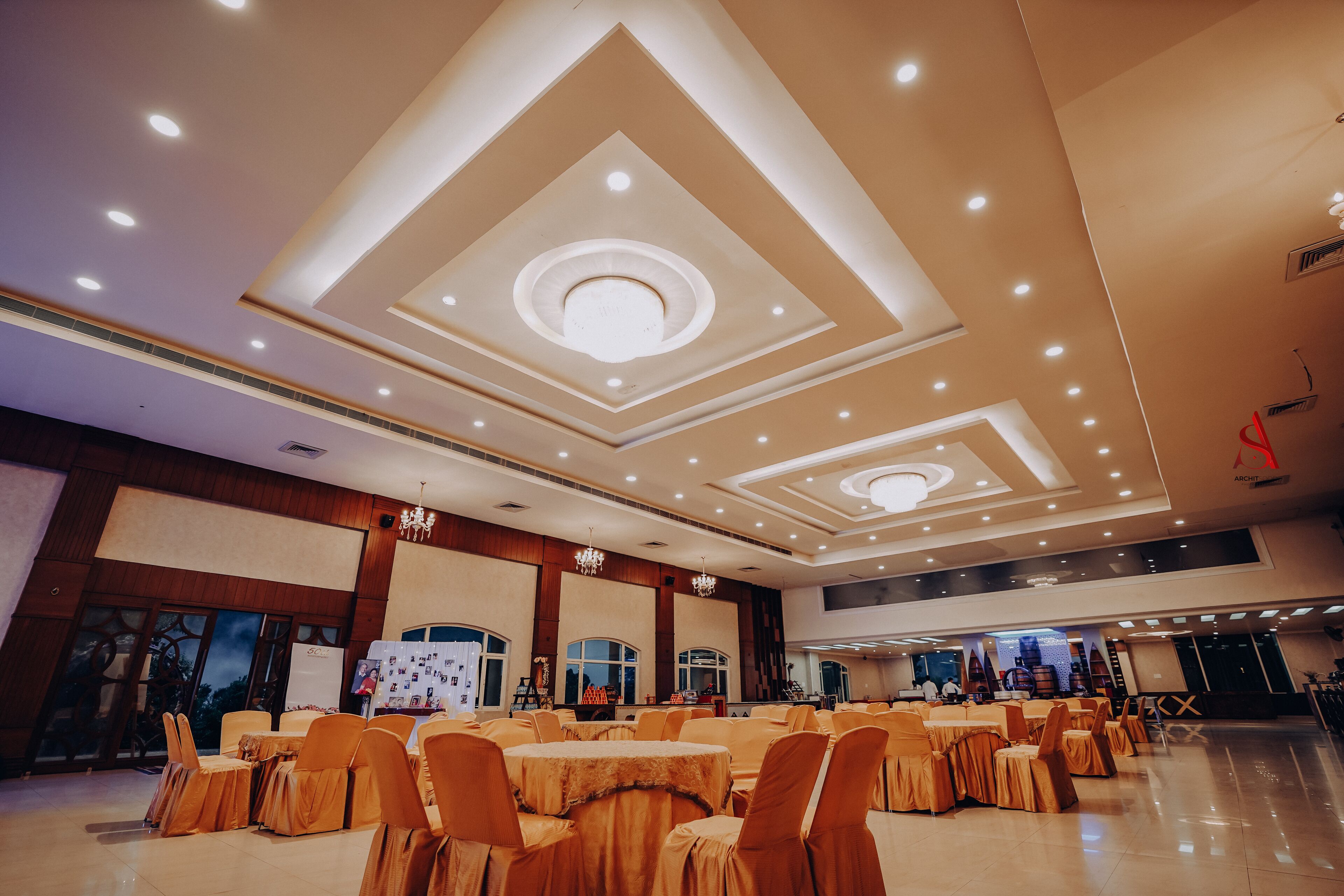 Banquet hall