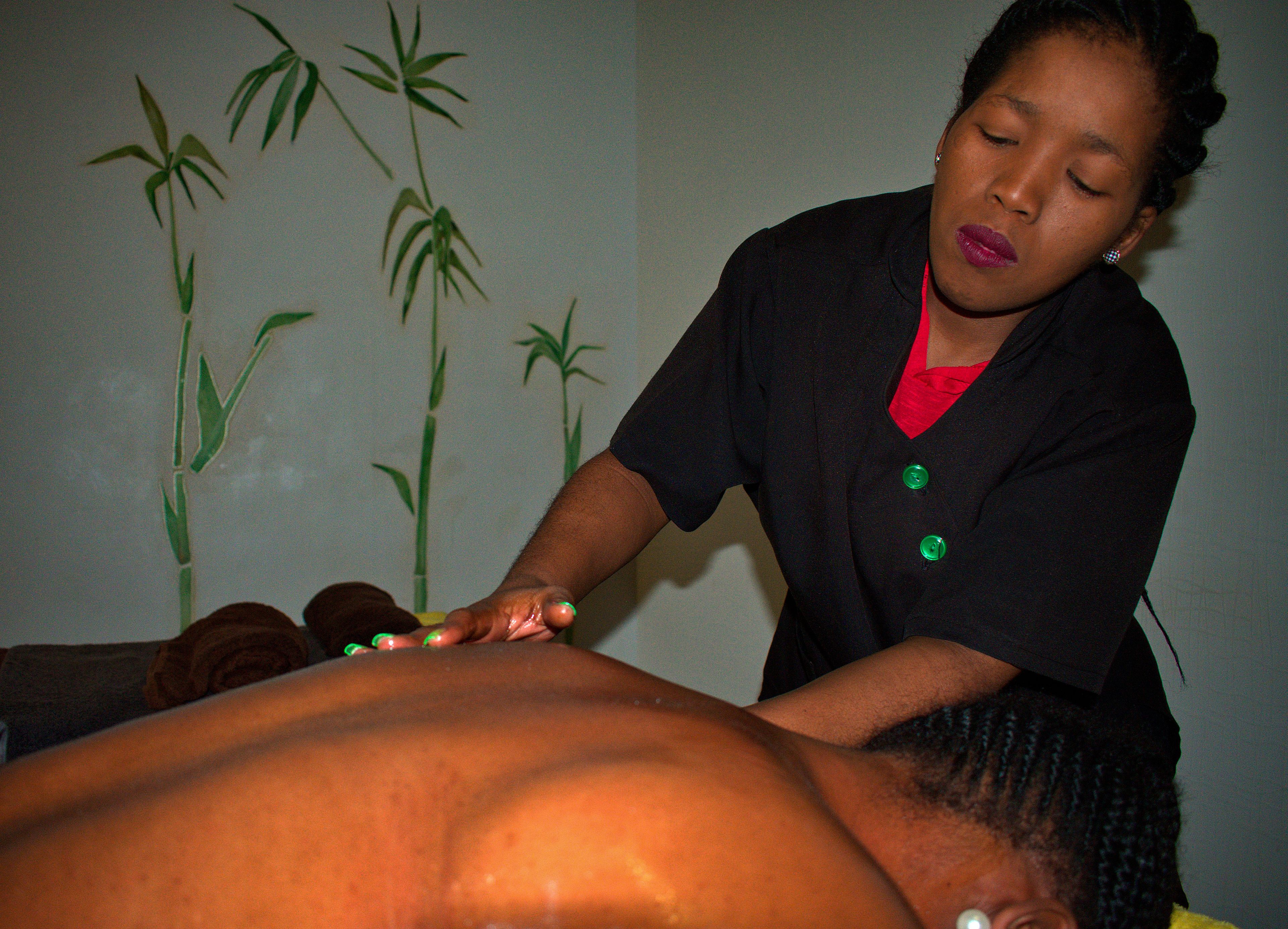 Salas de tratamientos para parejas, masajes de tejido profundo, masajes 